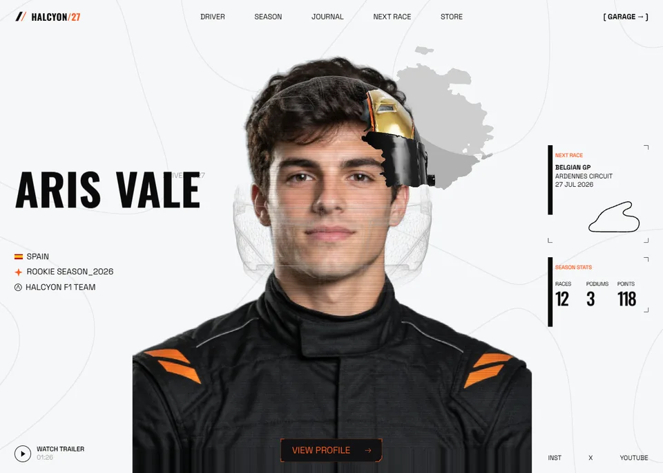 Parrilla — Web de un piloto de carreras: retrato con relieve en WebGL y un casco que se quema al entrar y solo reaparece donde pasa el cursor.